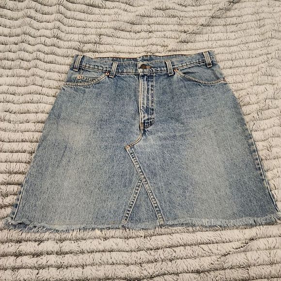 Vintage light wash orange Tab, upcycled Levi's jean skirt size 12! - Picture 4 of 10